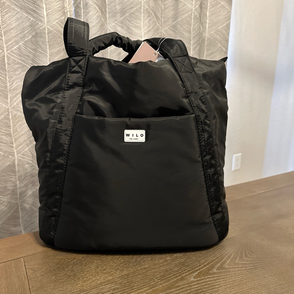 WILO Black Travel Bag for Women